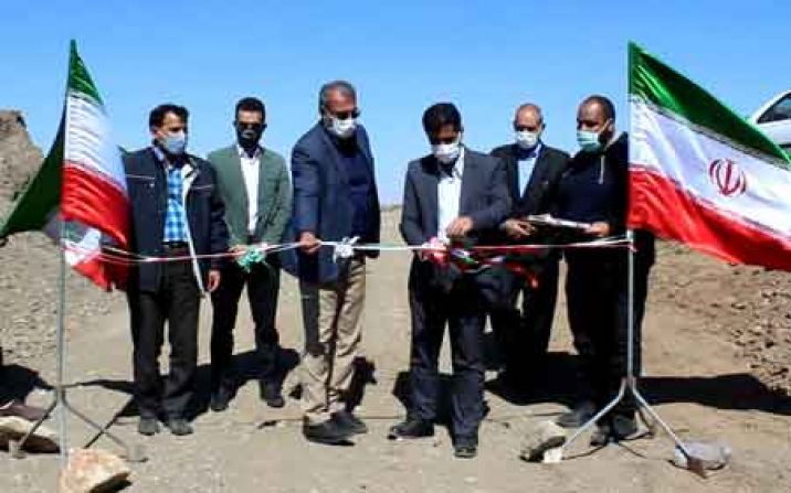 11 سازه آبخیزداری با استفاده از صندوق توسعه ملی در قم افتتاح شد